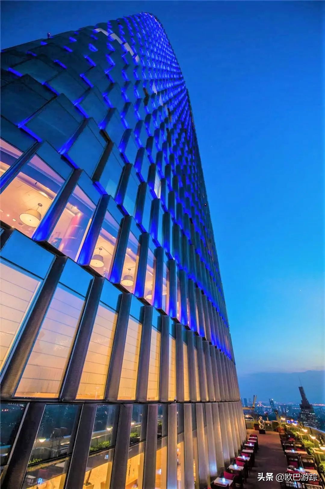 南京金陵城全景,南京金陵酒店新楼有多少米高