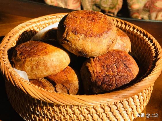 鍥炴皯琛楃編椋熺殑鍘嗗彶,鍥炴皯琛楃編椋熻儗鍚庣殑鏁呬簨