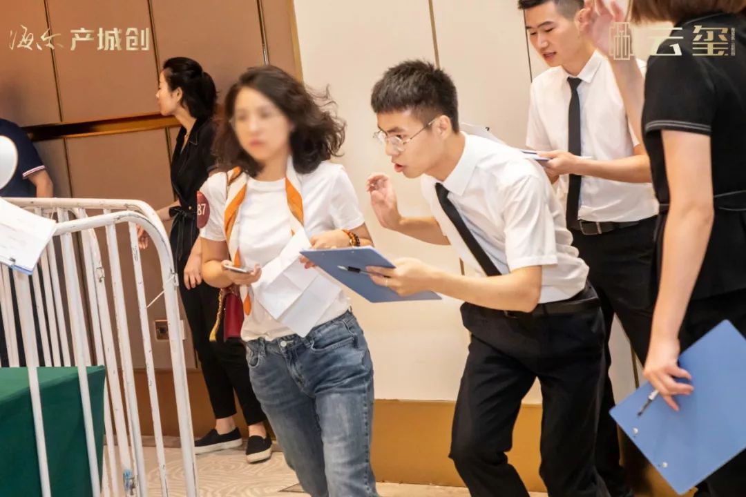 合肥新房13万一套,万象城127平南北通透精装四房出售