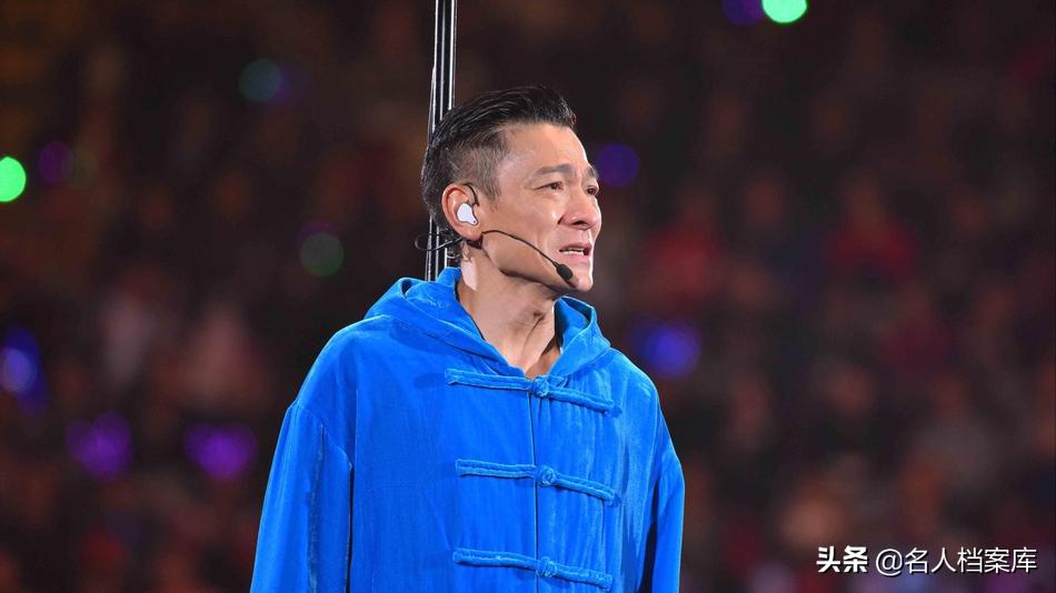 四大天王刘德华混的最好吗,四大天王为什么刘德华最火