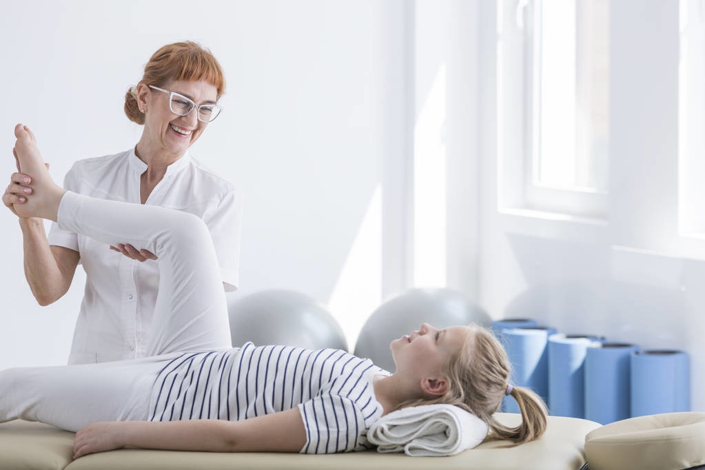 女性癫痫病发病怎么办,女性癫痫患者的治疗及注意事项