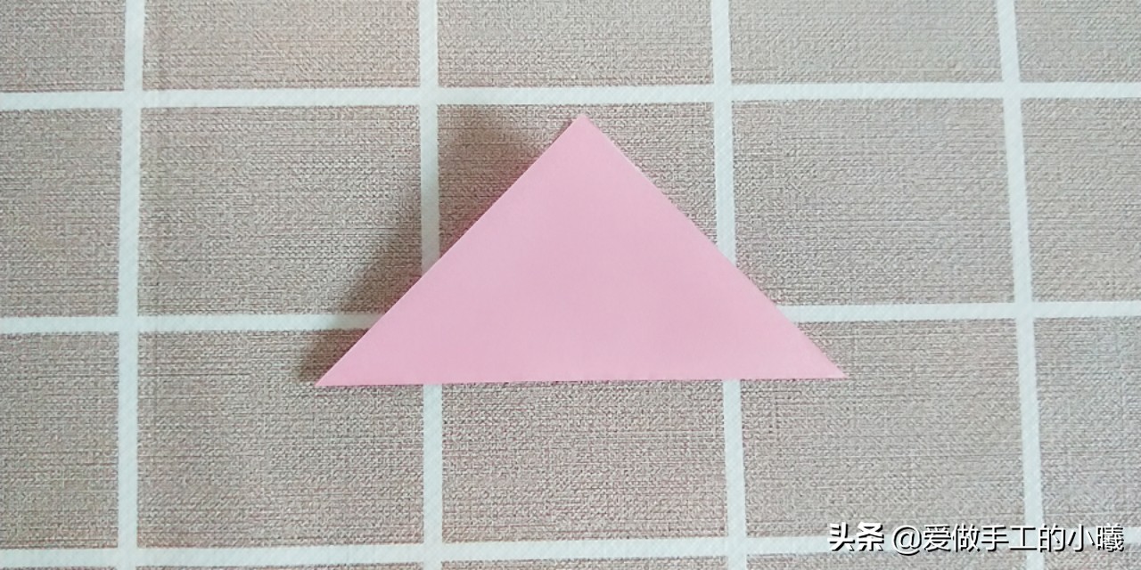 手工折纸牡丹花朵制作方法图解,单页花朵折纸布置店面教程图解