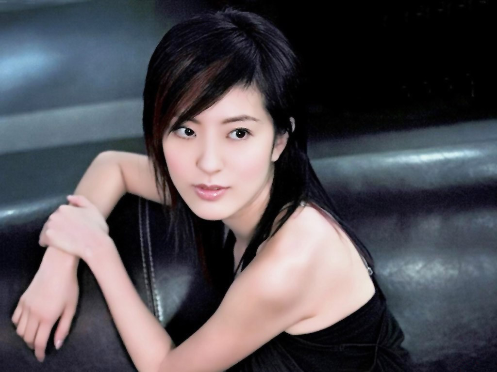 37岁唐诗咏近况,唐诗咏36岁照片