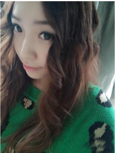 长卷发蓬松女人味十足颜色,减龄长卷发慵懒风