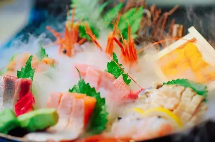 吃螃蟹必备的神奇香草，竟然有着这么美的名字