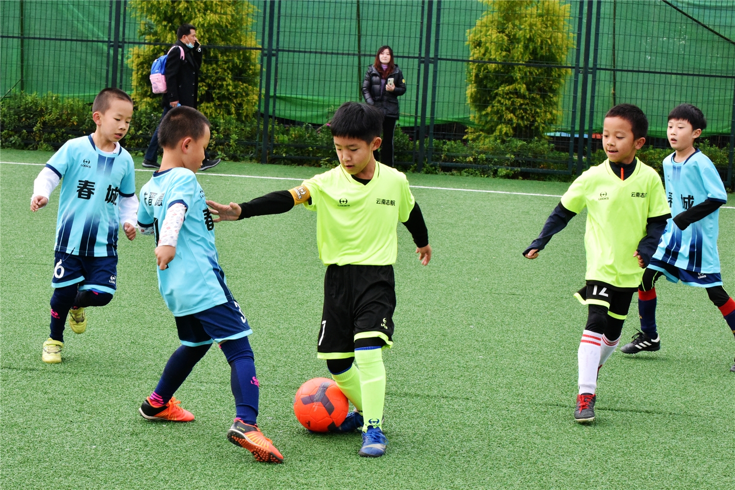 天冷更需要跑步,5天4夜足球冬令营