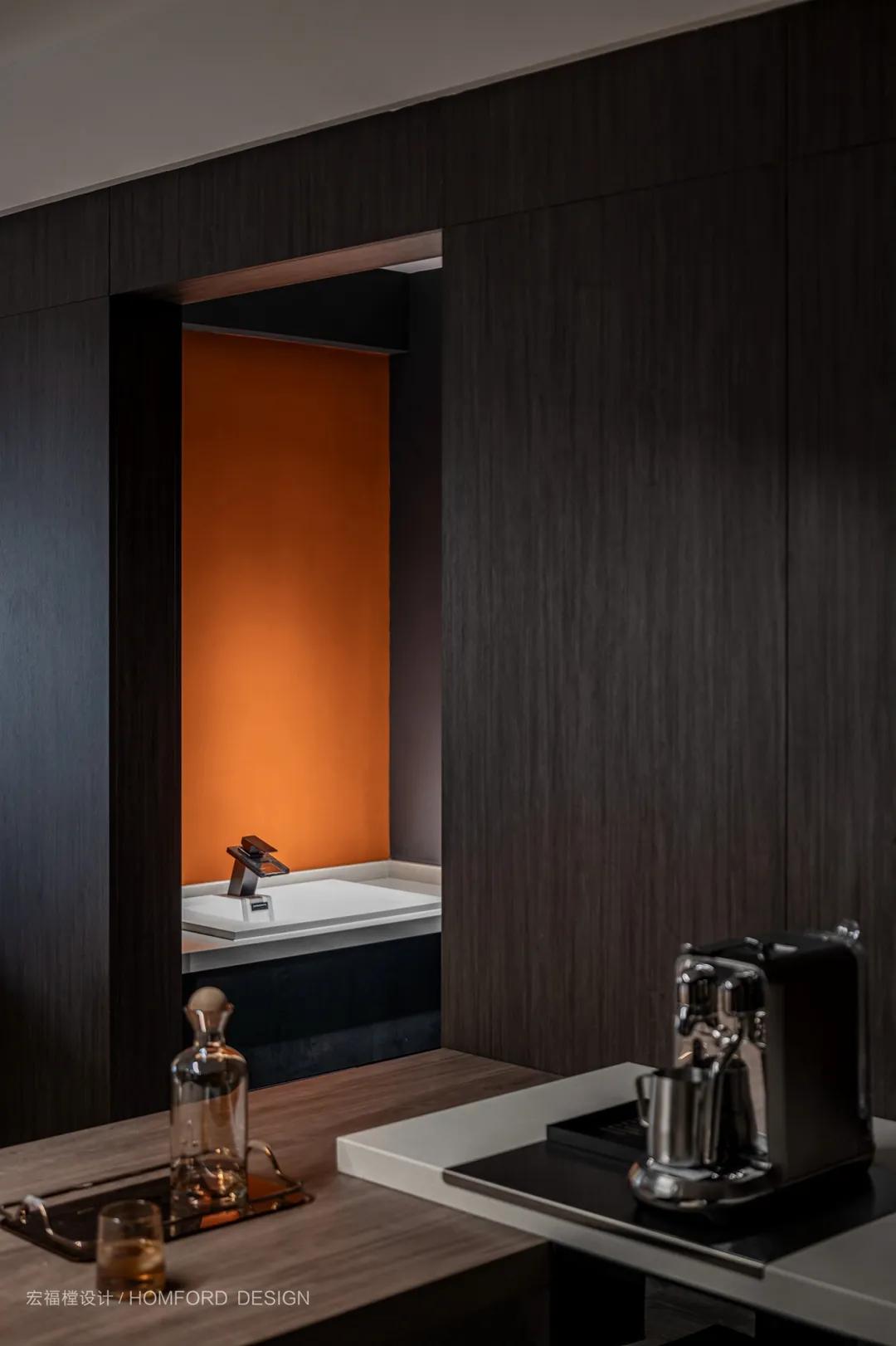 钟情爱马仕橙，小两口的品质之家