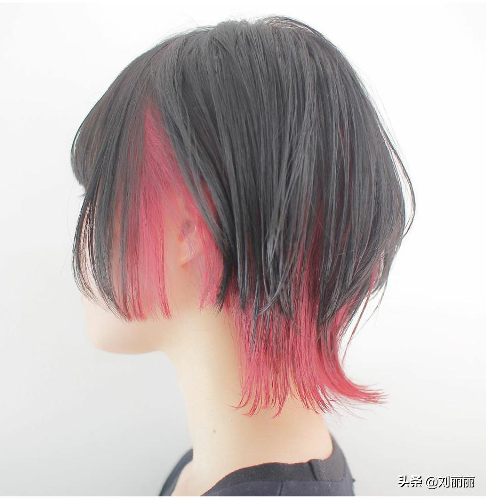 70后超短发烫发发型免打理减龄,50岁减龄发型短发烫免打理