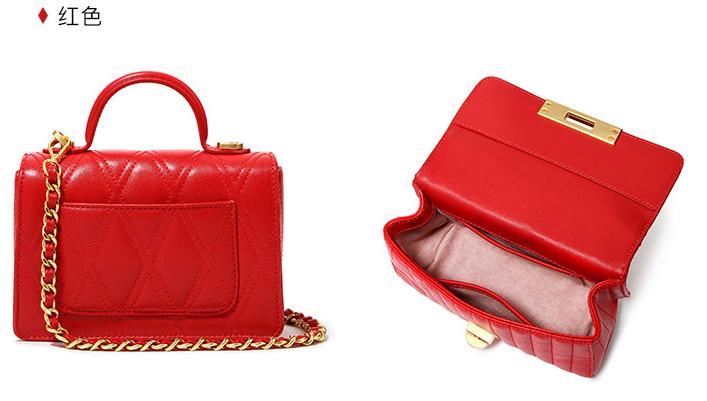 戚薇背的复古包,戚薇同款斜挎兔子包