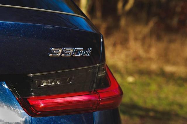 宝马5232.5排量油耗是多少,宝马3系四驱动力怎么样