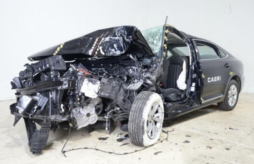 官方回应*萨特帕**断A柱，看似甩锅实则无奈，如何解决？