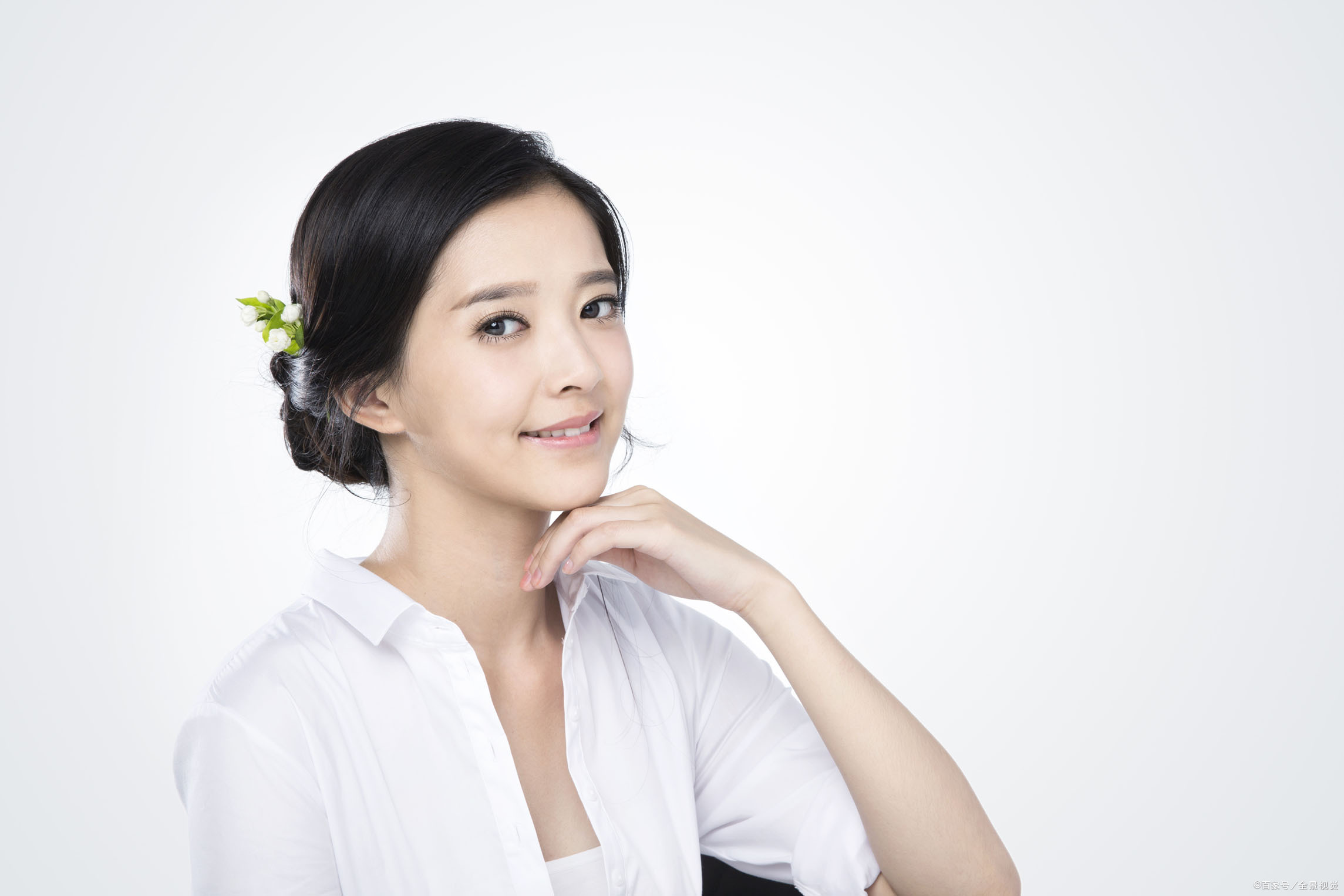 女人脸上长痘痘用什么方法祛痘,女人脸上长痘痘该怎么调理