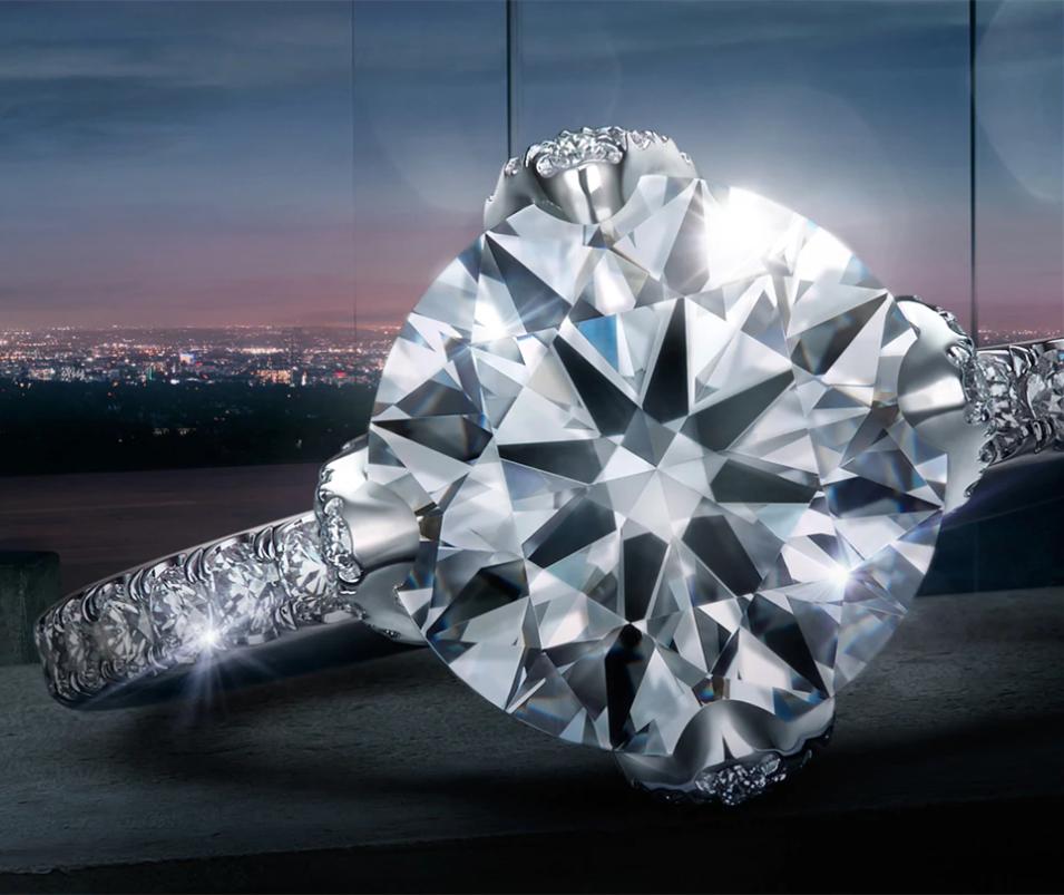 钻戒周生生好还是周大福好,周大福和周生生的钻戒哪个好