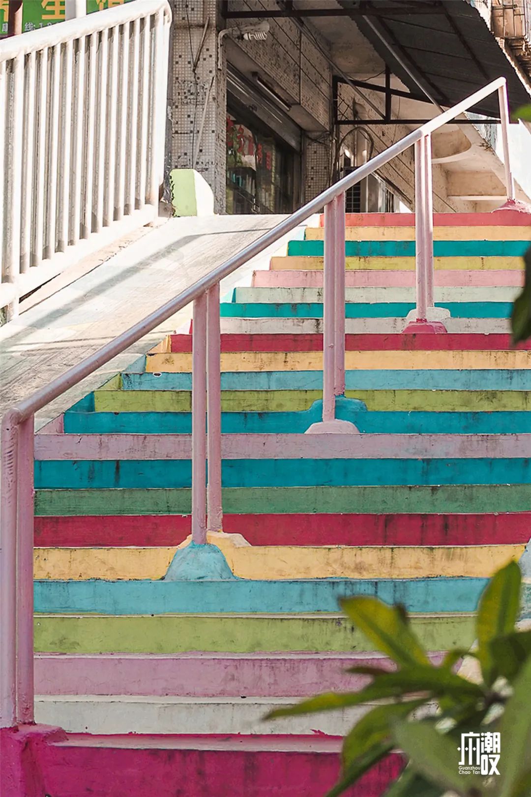 免费打卡！广州附近藏着一个「彩虹」世界，周末出发