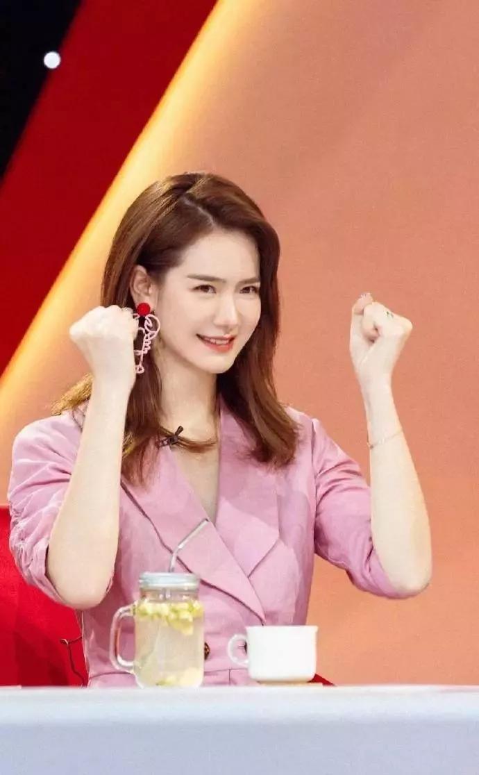 zara价格贵不贵,zara值得入手的裙子