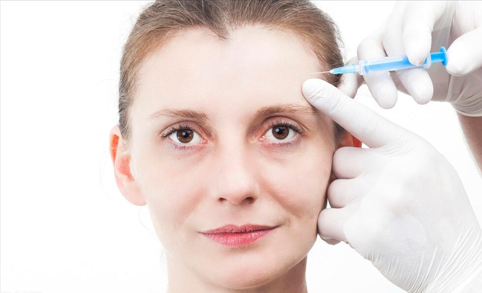 如何快速去皱纹的妙招,怎么能快速去皱纹的方法