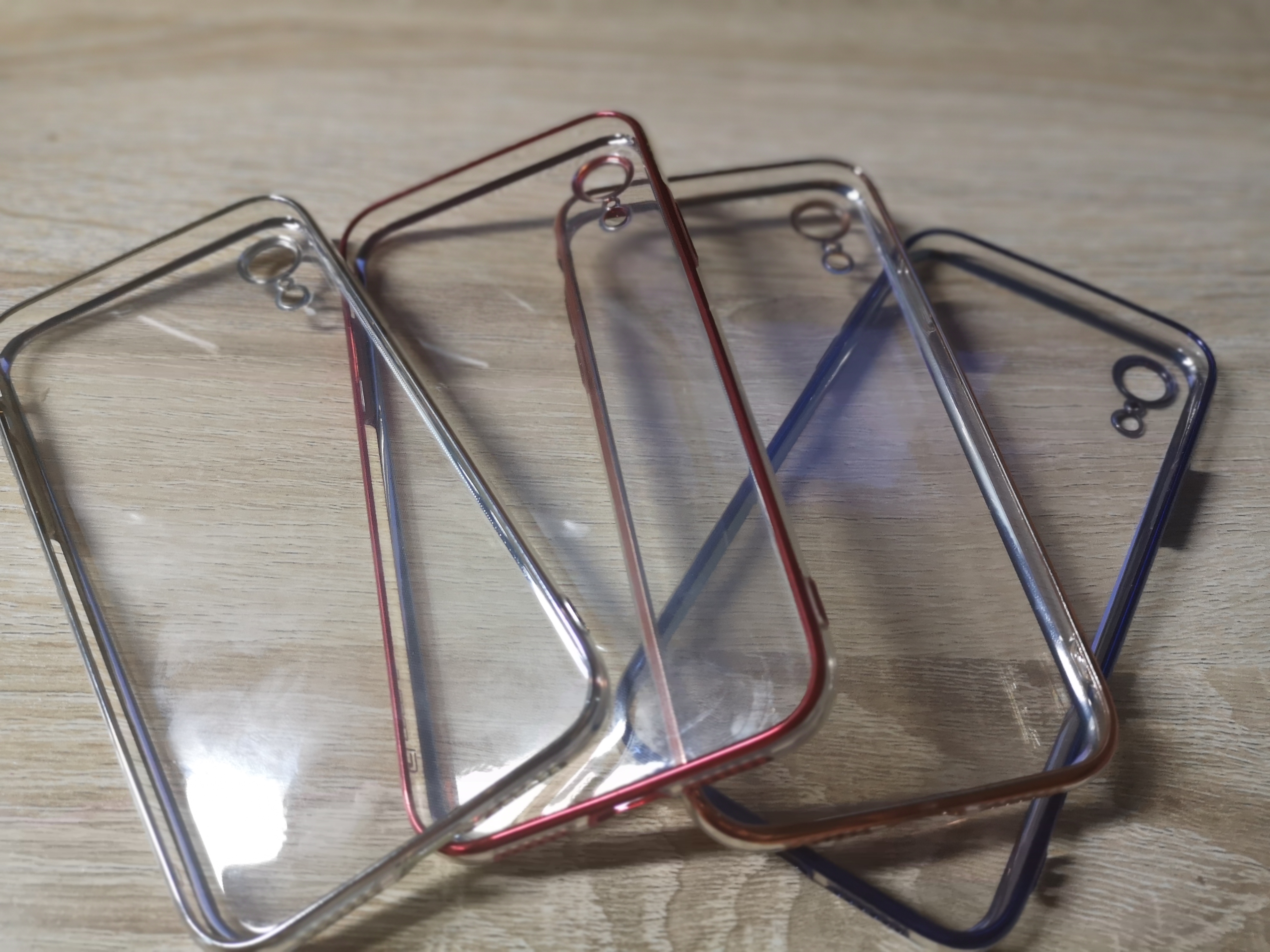 苹果贵手机壳和便宜手机壳测评,苹果百元手机壳和普通手机壳区别