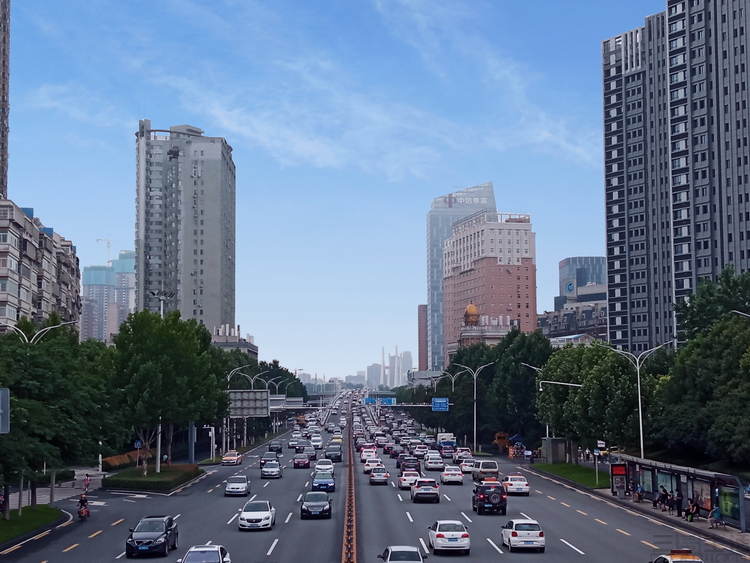 redmi值得入手千元机,redmi超高性价比