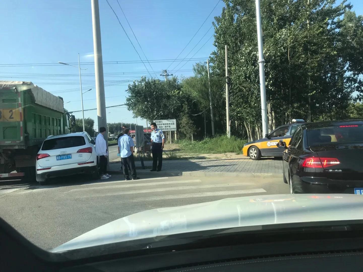 去衡水初中上学需要什么条件,非京籍去衡水高中怎么报名