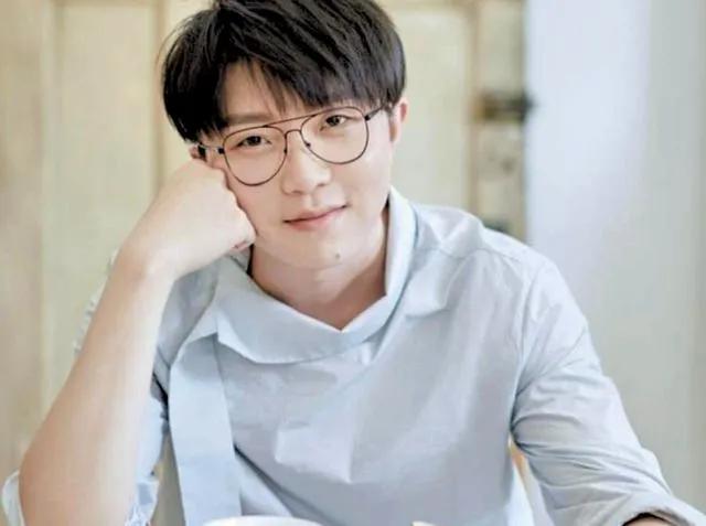 Python告诉你:从《入海》到《消愁》毛不易的歌里都在唱些什么?