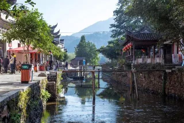 皖南绩溪仁里古村游记,打卡千年水街绩溪坎头古村落