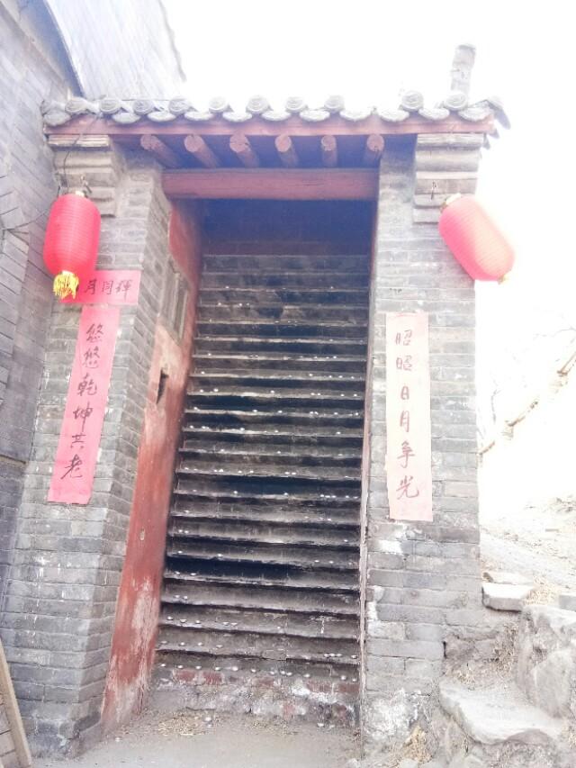 灯山，戏台和看台，彰显古代等级供奉制度