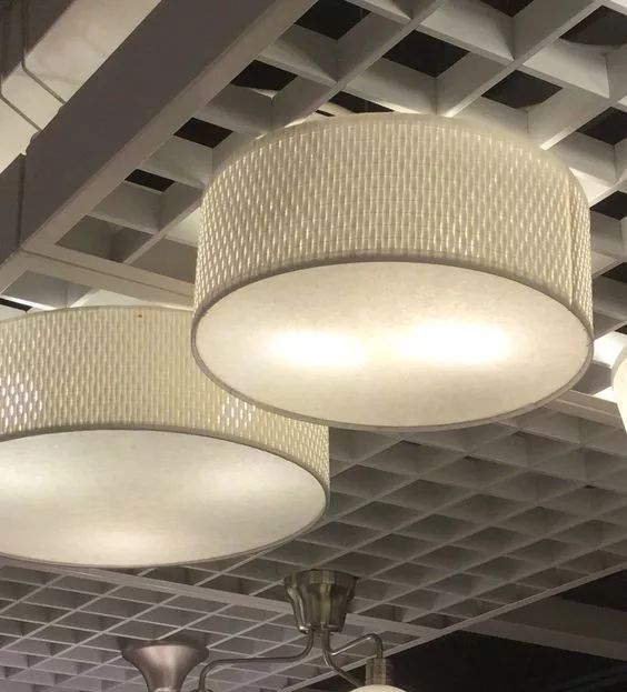 吸顶灯哪种灯好看耐用又亮,吸顶灯哪种灯好看又亮耐用