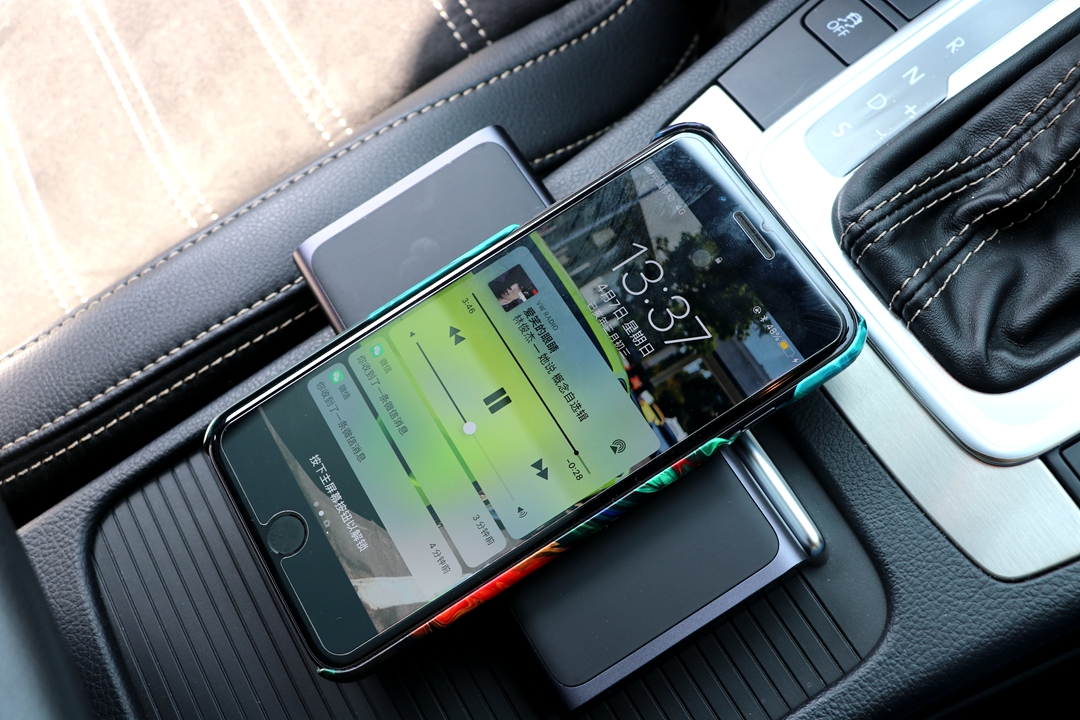 小米无线充电宝10000快充版,小米充电宝大容量20000快充介绍