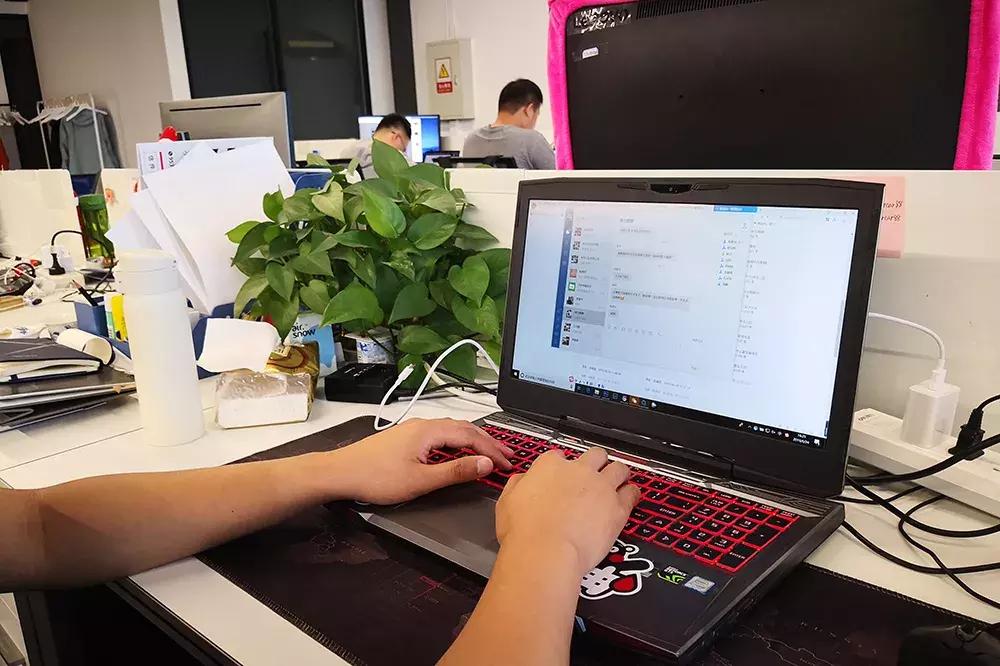 2.5l排量车还值得买吗,2.0t8at的都有哪些硬派越野