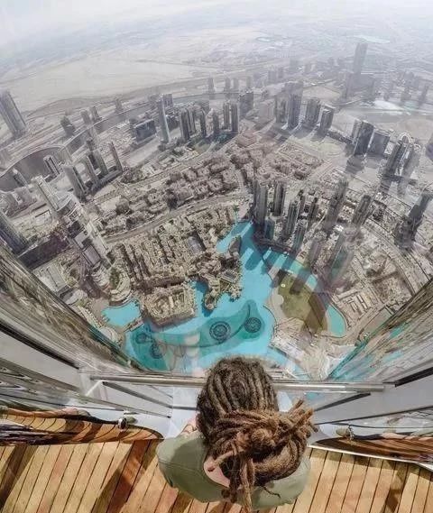 世界上最高的建筑迪拜哈利法塔,世界最高楼迪拜哈利法塔高度