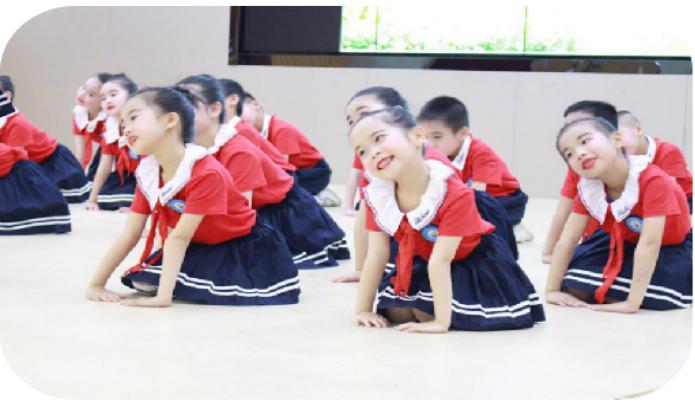 尚雅文笔相约明天——连江县文笔小学欢迎新同学