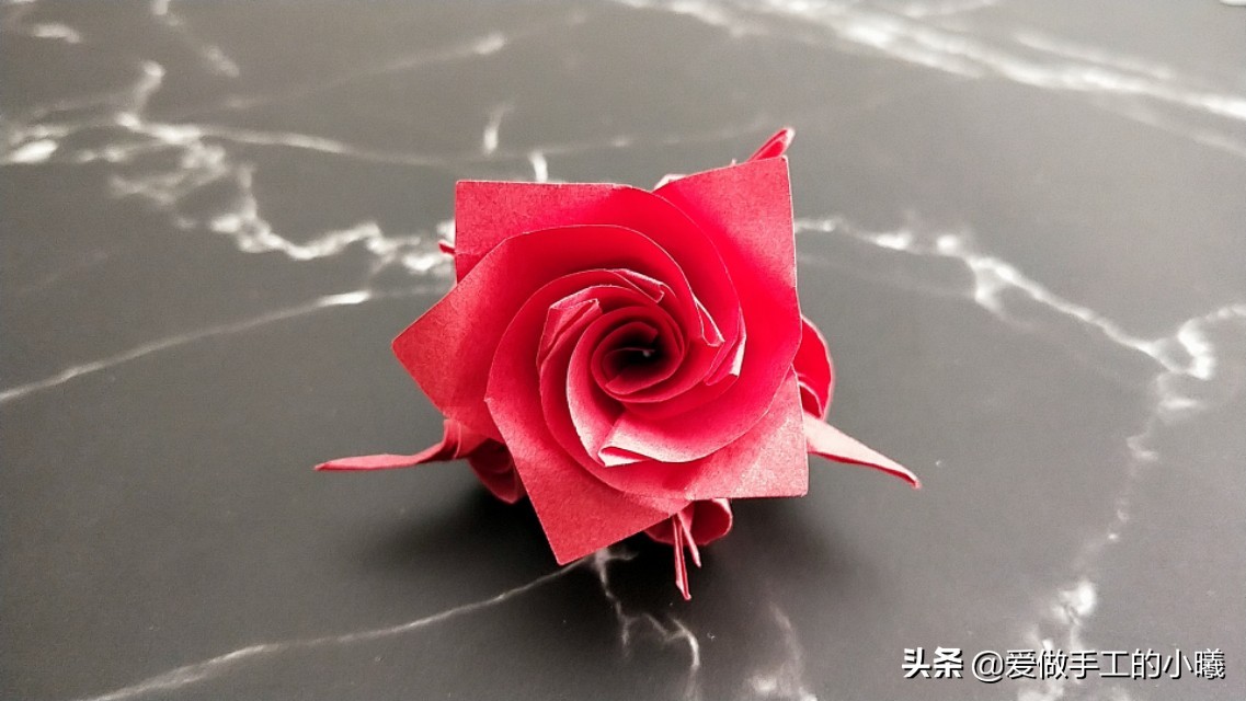 玫瑰花折纸图解,玫瑰花千纸鹤折纸图解