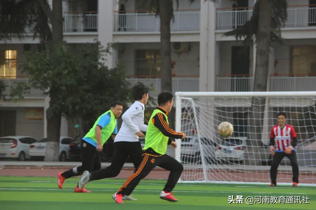 奋力拼搏释放青春活力！三门峡一高举行“八人制”校园足球联赛