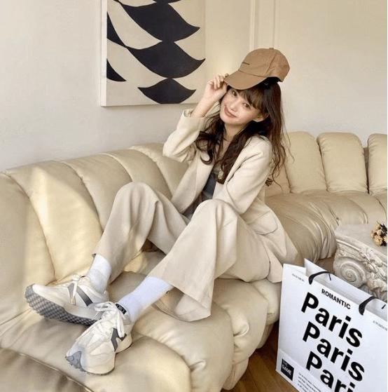 秋季新品时尚拼色阿甘鞋,阿甘鞋真的舒适百搭又时髦