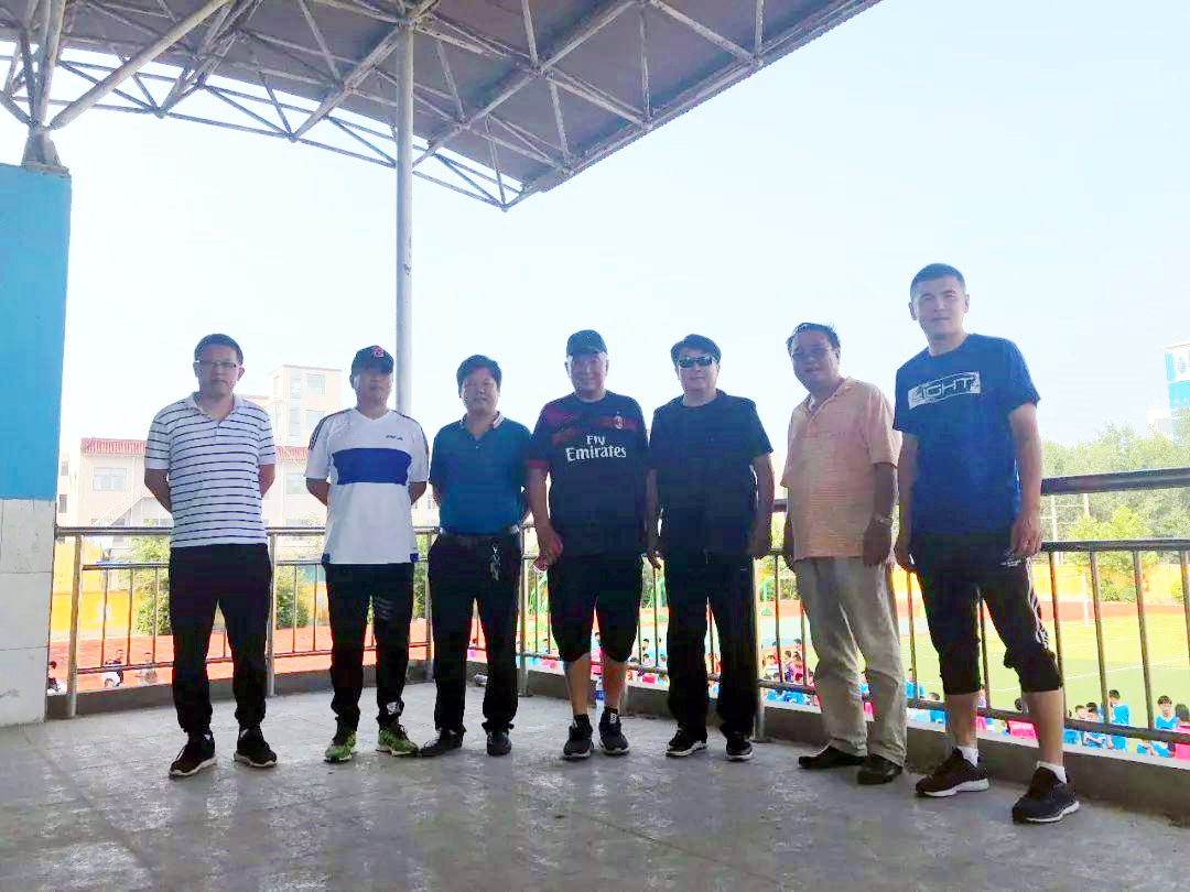 带领国足亚洲杯夺冠,亚洲杯中国男足门将