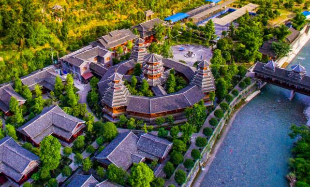 重庆南川金佛山自驾游图片,重庆金佛山自驾游最佳路线