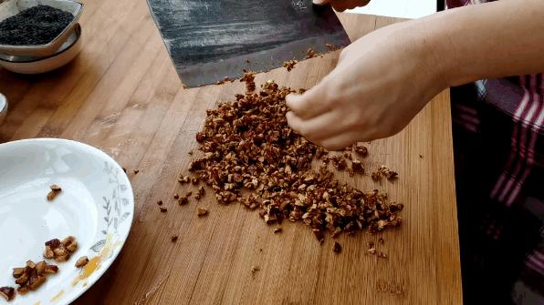 元宵节汤圆吃法,元宵节的汤圆教程