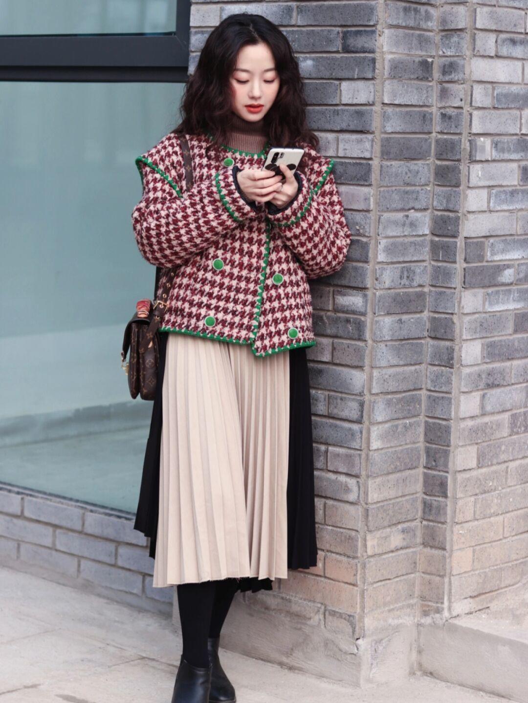 冬季简约毛呢外套穿搭,毛呢外套穿搭中短高端大气上档次