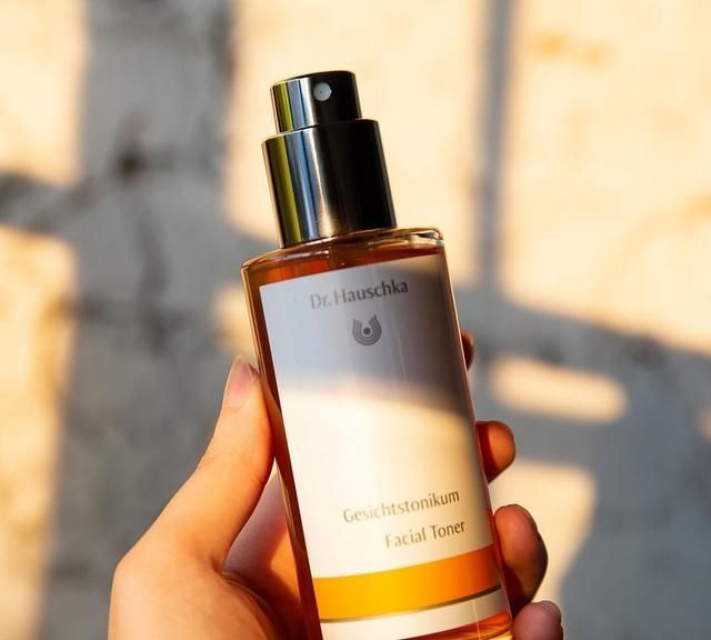 推荐3款国货护肤,三个便宜好用护肤品牌推荐