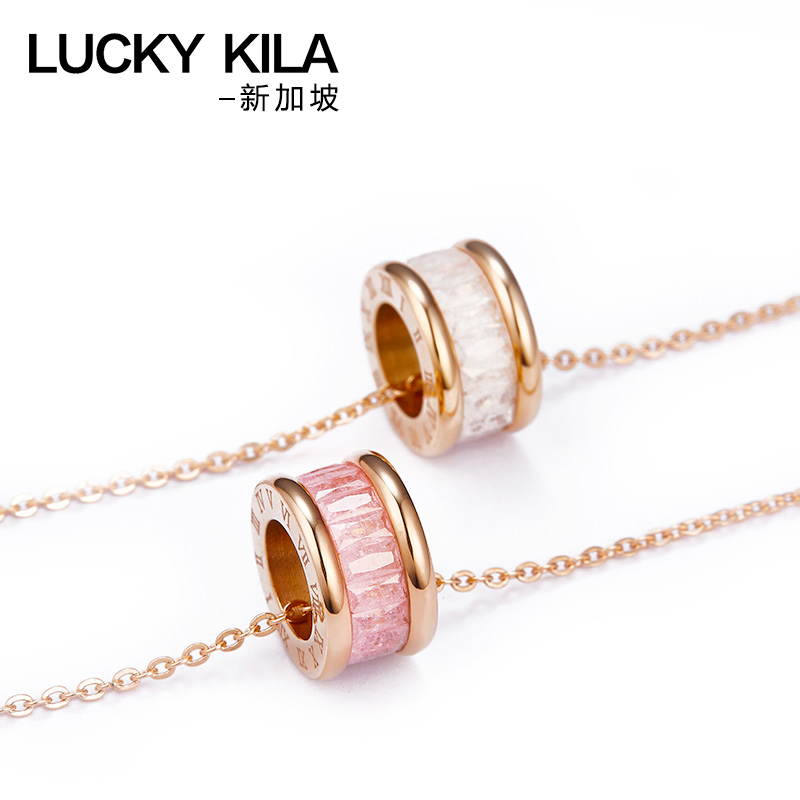 项链该买施华洛世奇还是潘多拉,施华洛世奇和铂金项链哪个好