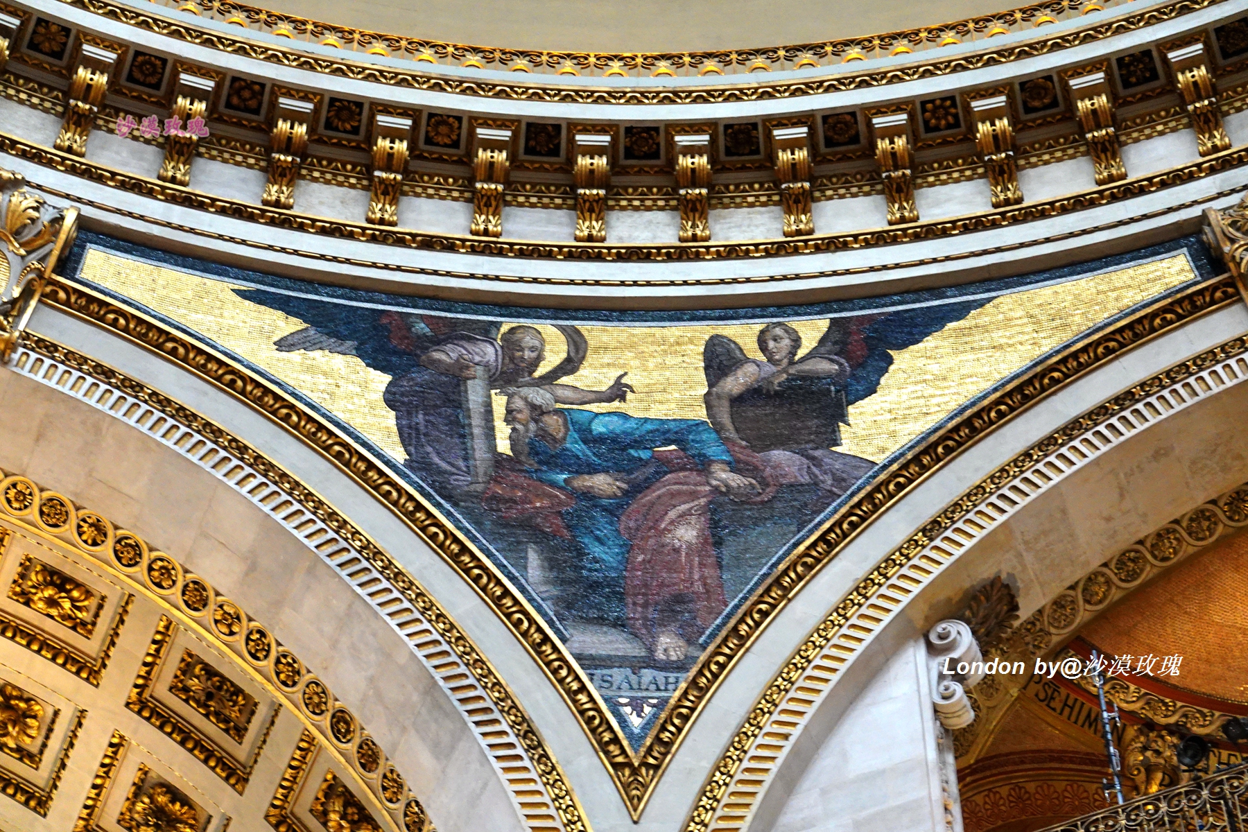 它是世界第五大教堂，曾见证了查尔斯与戴安娜的世纪婚礼