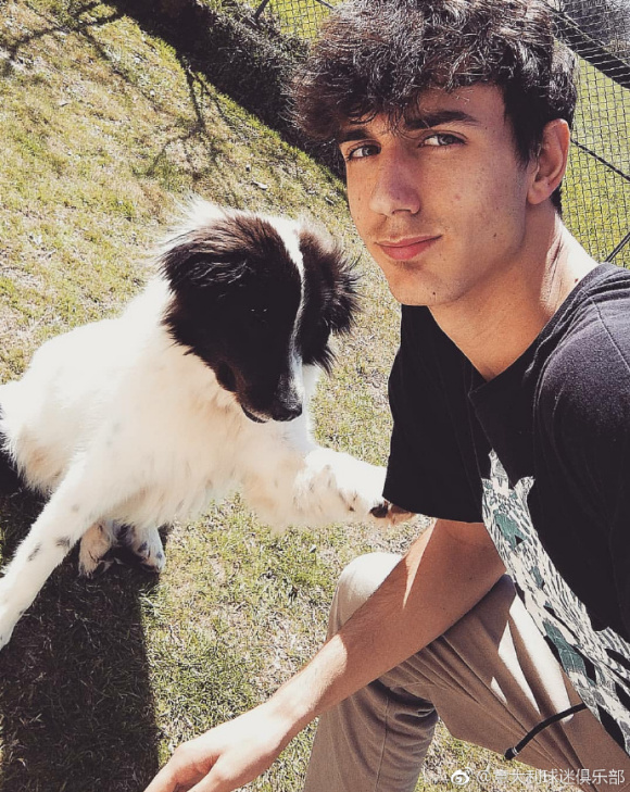 marco意大利足球运动员,意大利最帅的足球运动员