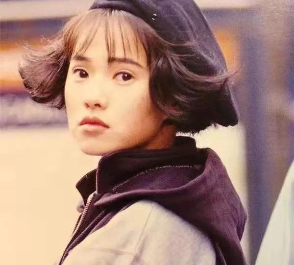 伊能静的坎坷情史:亲手葬送23年感情,离婚后嫁秦昊收获幸福