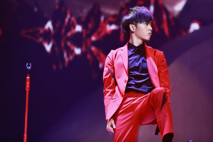 唱歌正确开嗓发声的方法和技巧,教你唱歌发声技巧打开喉咙不走音