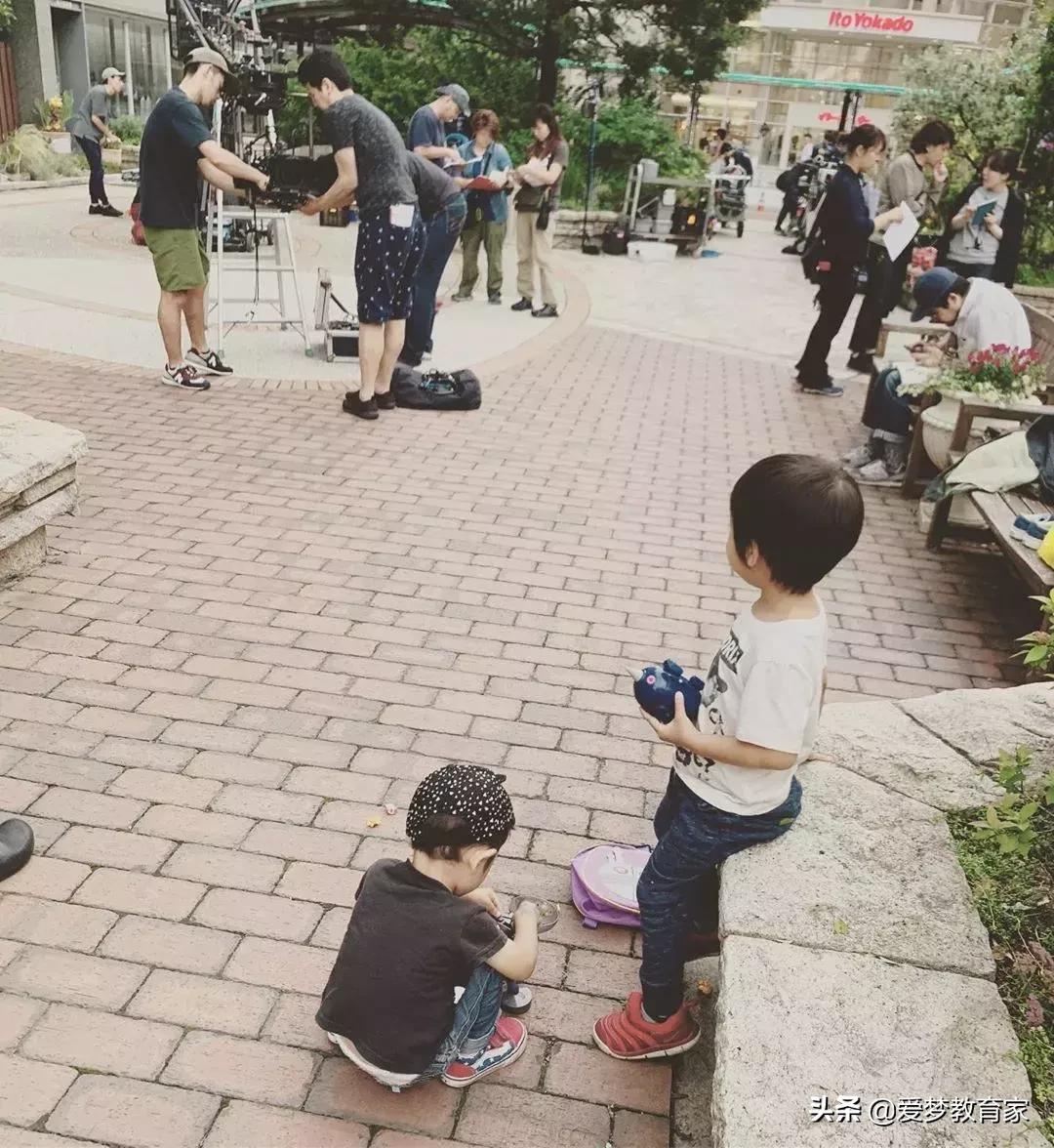 亚洲最狂野女导演，一年出3部新片，半个演艺圈为她站台