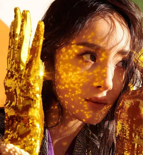 杨幂gucci穿搭 (gucci2017早春女装杨幂)