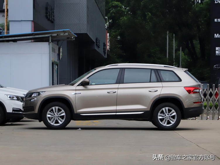 15万冷门二手豪华suv,15万预算买什么二手车suv