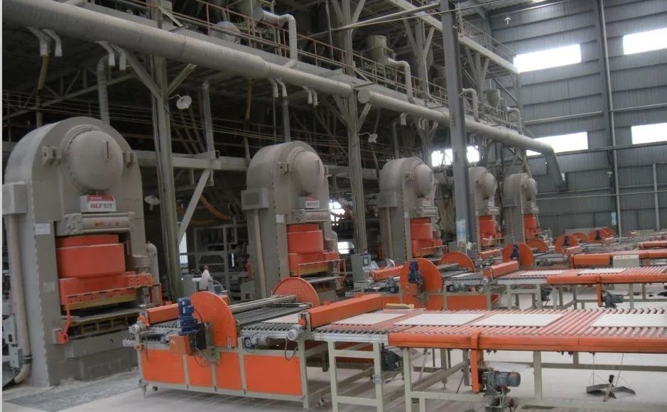 品牌瓷砖和广东砖怎么选,瓷砖墙壁砖怎么选