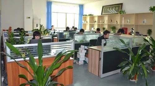 想进入IT行业，就来济南华育