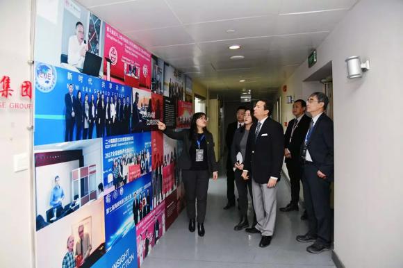 鑱斿悎鍥借缁冪爺绌舵墍瑙嗛,鑱斿悎鍥借缁冪爺绌舵墍浜氬お涓績